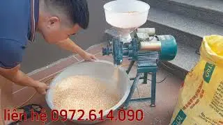 BÁO GIÁ máy vỡ ngô mảnh - xay bắp bể mini thế hệ mới xay vỡ - xay mịn đa năng