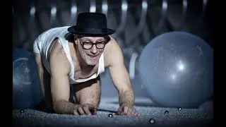 SCHAUSPIEL FRANKFURT: &raquo;jedermann (stirbt)&laquo; von Ferdinand Schmalz / Regie: Jan Bosse