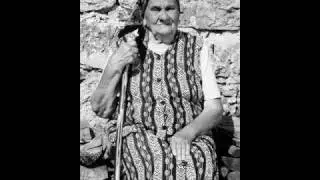 sve je kriva njena stara majka