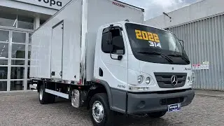 💵 R$ 323.000,00. Mercedes Benz Accelo 1016 ano 2022/22 - Completo - Ba&uacute; Facchini 6,20 metros