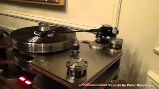 Kronos Turntable with Lamm CES 2012.mp4