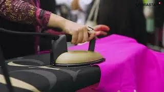 Head geneve 패션쇼 백스테이지에서 활약한 로라스타를 만나보세요.