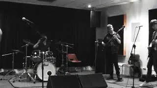 Divinators - Crack the Skye (Live at Berkley 2 Studios) [Mastodon Cover]
