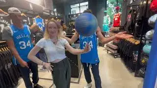 Kyle The 🦐 & Samy Movemasta At Paris NBA Store 🏀