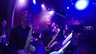 shake it off  sax solo
