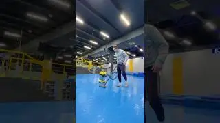 Что он делает? #flip #trickinglife #tricking #acrobatics #beatflip #freestyletrampoline #parkour
