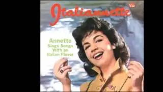 Annette Funicello - Amo Que Paso