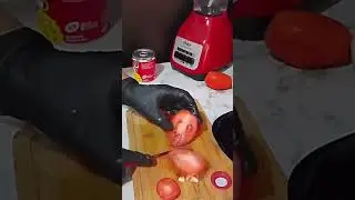 Calabaza con carne de puerco en salsa de tomate con arroz 