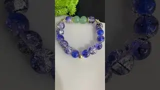 ✨ Royal Blue Crackle Glass and Aventurine 10mm beads, gold filled bracelet 💙💚 #handmadejewelry