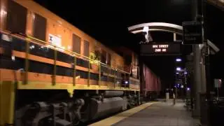 MUST SEE!!! A train hopper on the SD&IV jumps off and wipes out in front of me!!