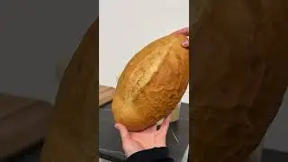Пластиковая хлебница с деревянной крышкой
