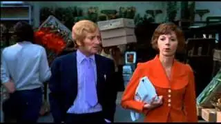 Hitchcock -  Frenzy-  Bob offers Baps his flat :  no strings attached