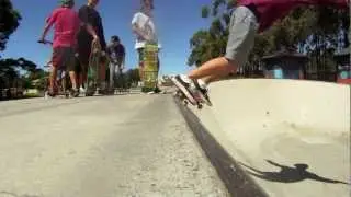 Penny Skateboard Grinds [50-50 + 5-0]
