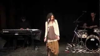 DAFNE - By this river - (Brian Eno) - Live