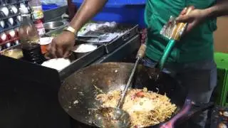 Amazing Cooking Skills - Chicken Fried Rice made in 1 minute 20 seconds - Chennai Street food