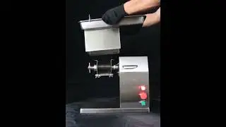 Table top meat slicer