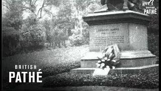 Robbie Burns Statue  AKA 