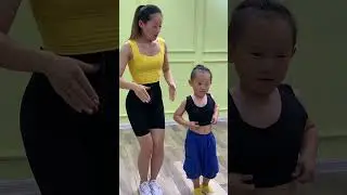 Exercising with my cute son and mom! World-class basic exercise #dance #dietition #shorts