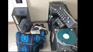 Mid-Life Grooves Intro | 90 Mins of Random Minimal Vinyl Selection