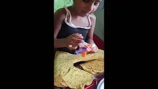 playing with satisfying clay..#satisfyingclay #minivlog #trending #kidsvideo #moneyvalue #kidsplay