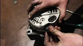 80 series Alternator brush replacement