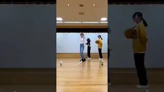 Getting hyped up by friends while dancing is one of the best feelings 🥰🥰 #case143 #straykids