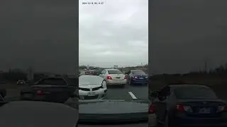 &ldquo;Unbelievable highway chain reaction &mdash; one brake changed everything 😔 Drive safe, stay alert!&rdquo;