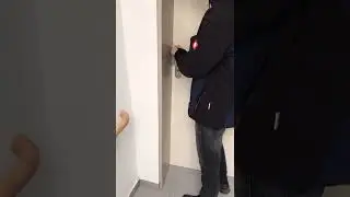 Schl&uuml;sseldienst Dresden | Zugefallene Feuerschutzt&uuml;r &ouml;ffnen
