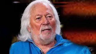V 79 letech Barry Gibb konečně ř&iacute;k&aacute; pravdu o Robinu Gibbovi