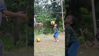 Passing bola Asep Gebot diluar dugaan coach Almirwan