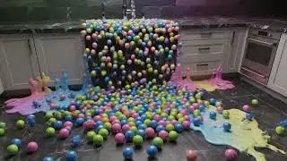 Surreal ASMR: Bouncing Ball Chaos