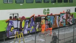 (Buffing Graffiti On Coach 2071!) GO Transit Coaches At The Whitby Layover Facility (08/23/25)