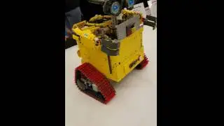 Wall-E Robot at World's Innovation Fair