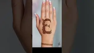 New Mehndi Design 💫 Artist Ayat Fatima 🥀#mehndi #artist #short #viralvideo