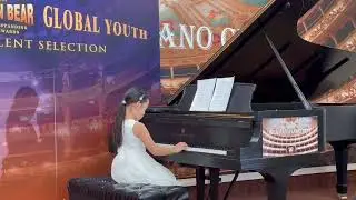 9.FIONA LIU    Junior I