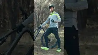 The brand new Stumpjumper 15. We pull apart, prod and poke the bike ambmag.com.au #mtb #specialized
