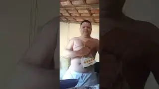Fazendo um café da manhã 