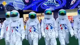 Hot Sale Giant Inflatable Stage events decor astronaut costume For Performance Inflatable products
