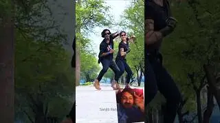 aawara pagal Deewana 🥰🥰#youtubeshorts #bollywood #viral #cinematic #shorts #dance #reels