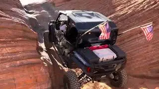 Polaris General climbing &ldquo;The Chute&rdquo; at Sand Hollow