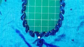 Simple and Elegant Petal Neck Design