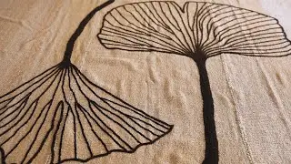 Modern Embroidery Kilim Rug with Ginkgo Leaf Design N12982