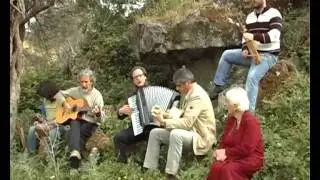 è di na longa via