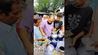 In India, Some Still Test Milk by Hand&mdash;Here&rsquo;s Why #IndianStreetLife #MilkTradition #unique