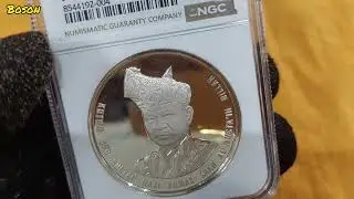 亮如镜的精制币Malaysia🇲🇾Bank Negara Malaysia 25th Ann.  25 Ringgit 1984 Commemorative  Proof马来西亚国家银行25周年纪念币