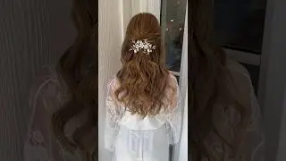 Voluminous Half Up Half Down Bridal Hairstyle