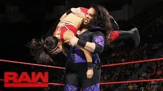 Бэйли против Найи Джакс: Raw, 31 октября 2016 г.