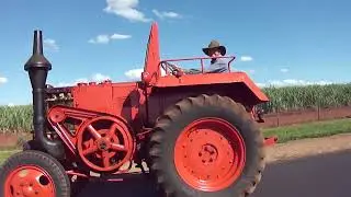 Trator antigo Ursus na estrada!!!