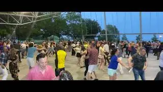 Salsa Social (2) aux Lundis Isla Salsa le 20 juin 2022