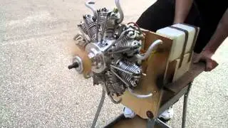 Evolution 7 cylinder 260cc radial engine - tick over